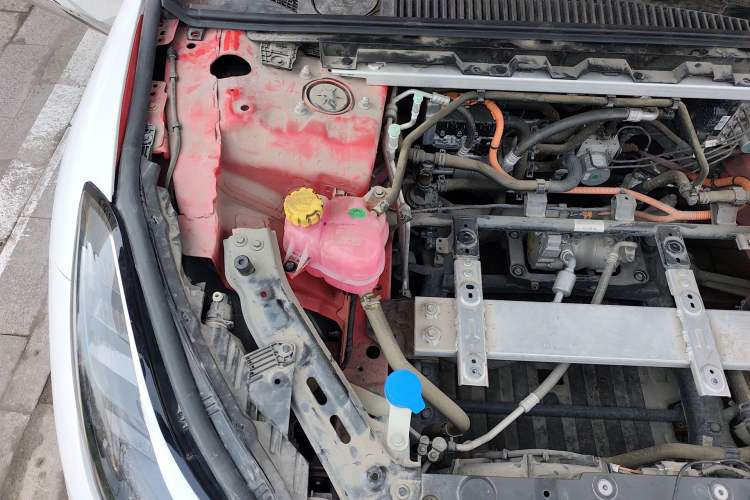 Used NETA GT 2023 560 Engine Bay Right