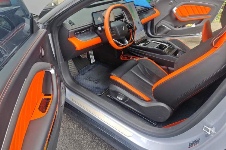 Used NETA GT 2023 580 AWD Driver Seat