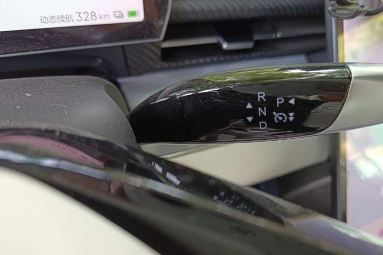 Used NETA GT 2023 580 AWD Gear Lever