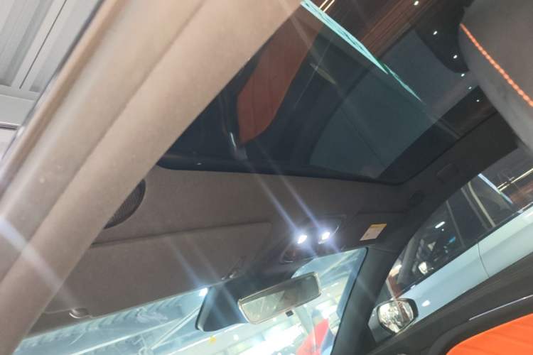Used NETA GT 2023 580 AWD Sport Edition Headliner