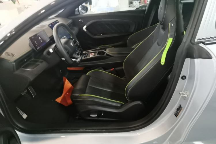 Used NETA GT 2023 560 Left Front Seat