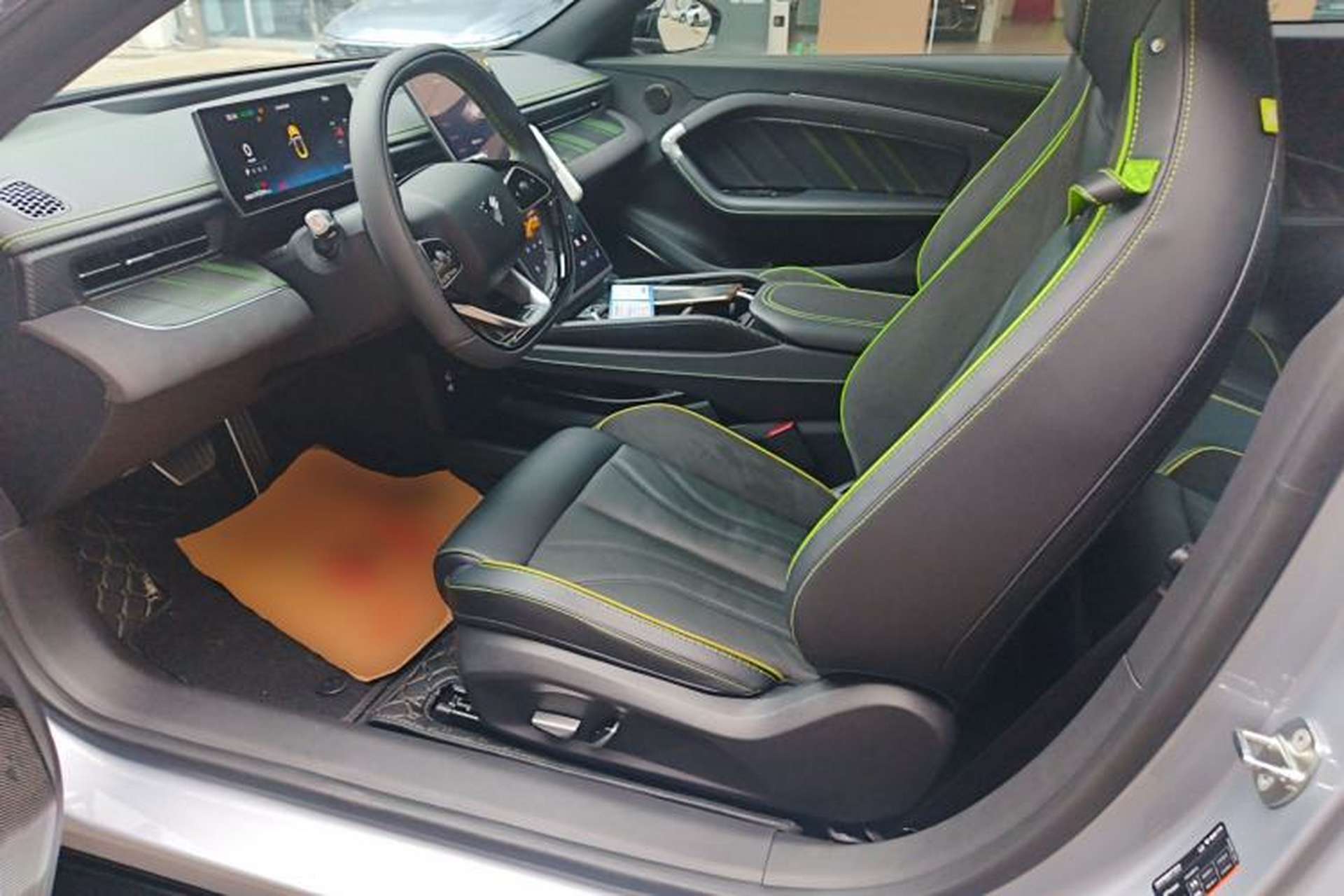 Used NETA GT 2023 560 Left Front Seat