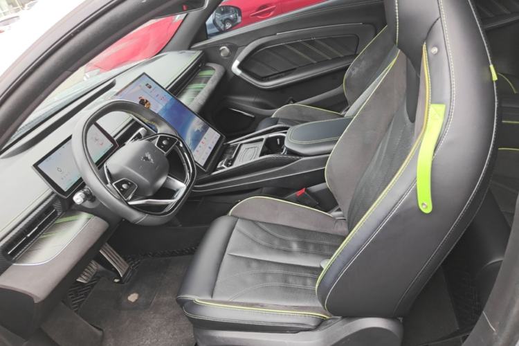 Used NETA GT 2023 560 Left Front Seat