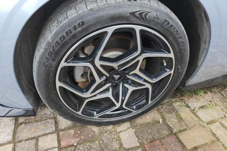 Used NETA GT 2023 560 Left Front Wheel Hub