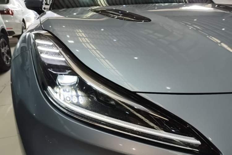 Used NETA GT 2023 580 AWD Sport Edition Right Front Headlight