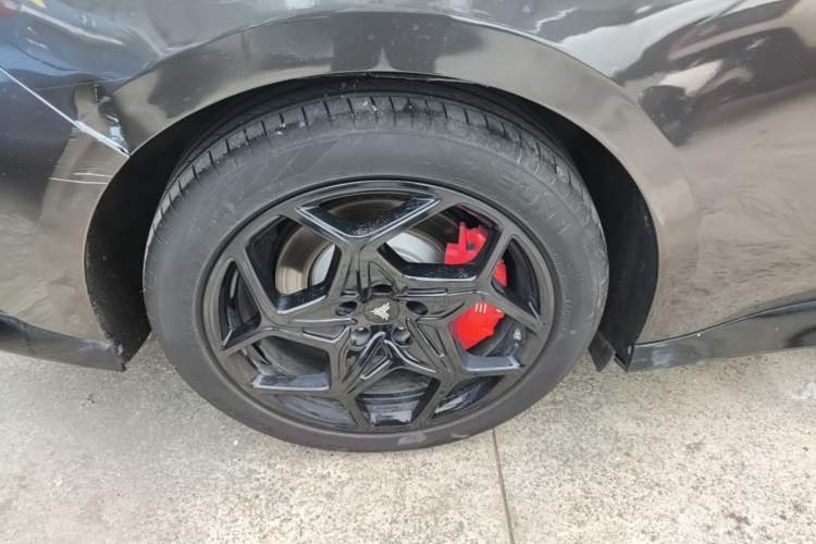 Used NETA GT 2023 560 Right Rear Wheel Hub