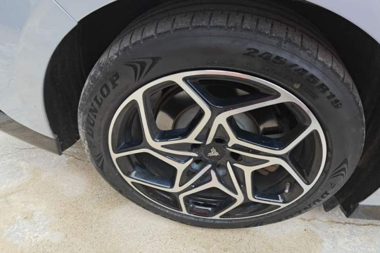 Used NETA GT 2023 560 Right Rear Wheel Hub