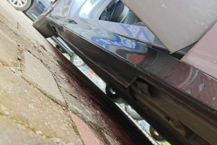 Used NETA GT 2023 560 Right Side Sill