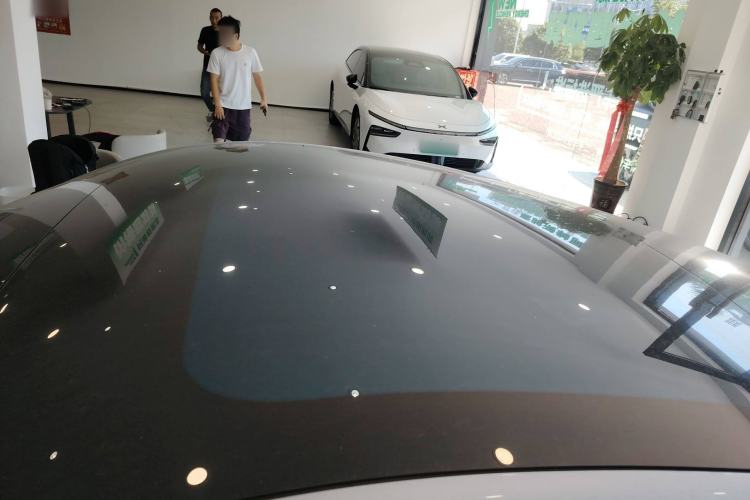 Used NETA GT 2023 660 Roof