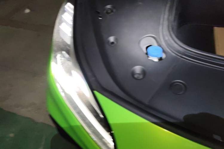 Used NETA GT 2023 560 Right Front Headlight