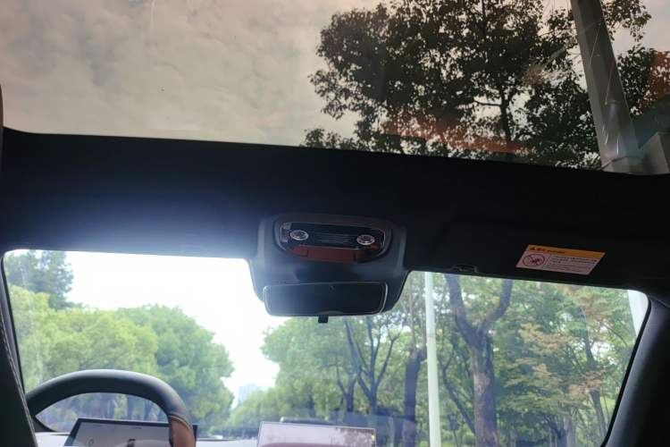 Used NETA GT 2023 580 AWD Headliner