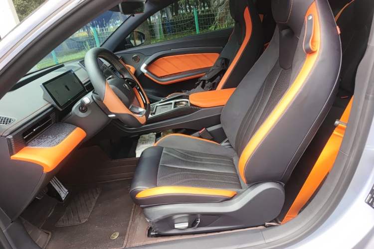 Used NETA GT 2023 580 AWD Left Front Seat