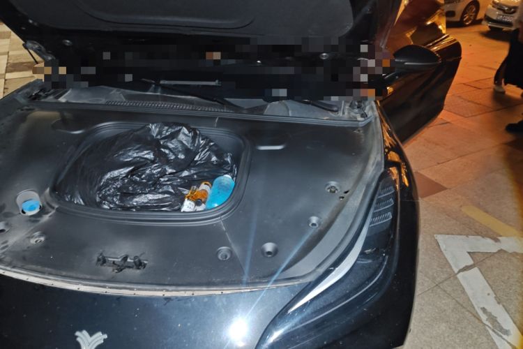 Used NETA GT 2023 580 AWD Engine Bay Left