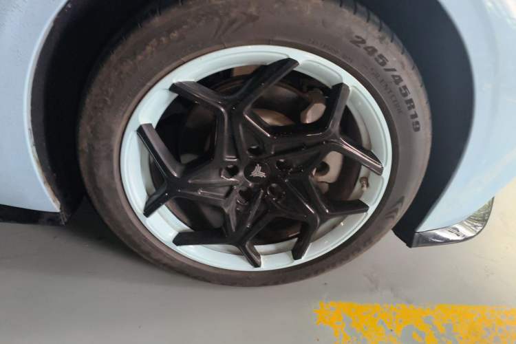 Used NETA GT 2023 560 Right Front Wheel Hub