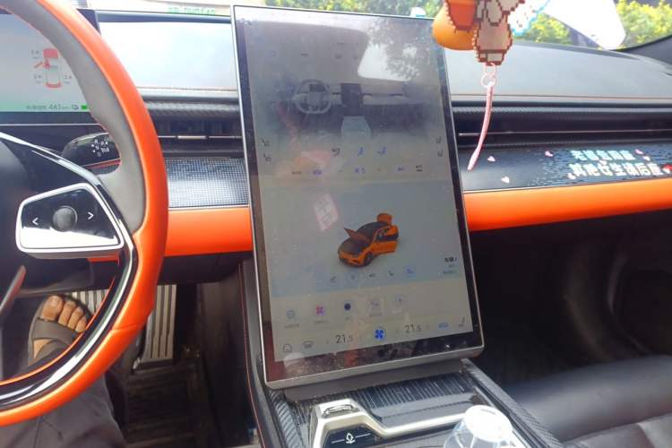 Used NETA GT 2023 660 Audio And AC Panel