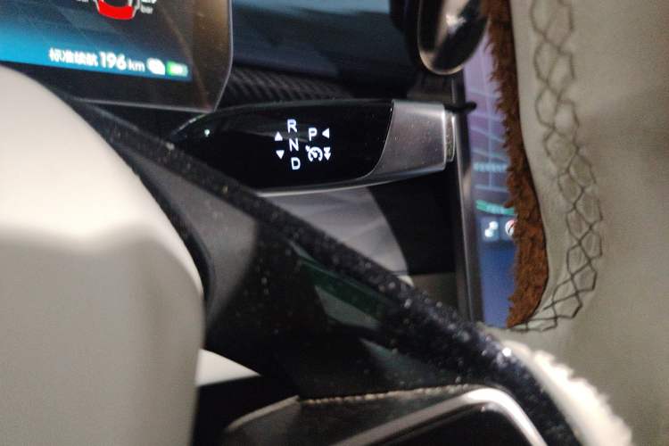 Used NETA GT 2023 660 Gear Lever