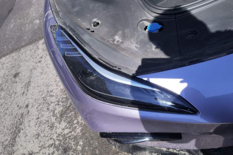 Used NETA GT 2023 560 Right Front Headlight