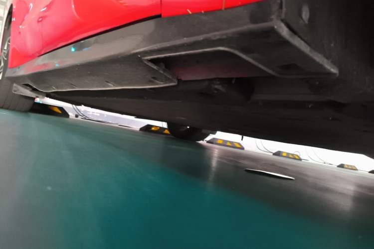 Used NETA GT 2023 560 Chassis Front Right