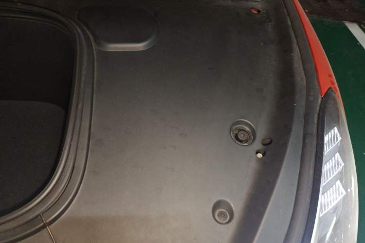 Used NETA GT 2023 560 Engine Bay Left