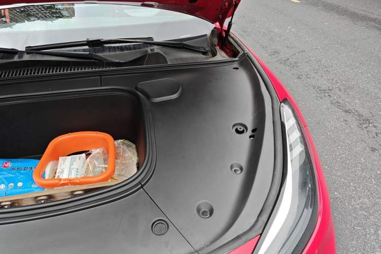 Used NETA GT 2023 560 Engine Bay Left