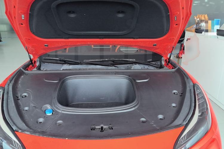 Used NETA GT 2023 560 Engine Bay