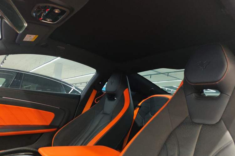 Used NETA GT 2023 560 Headliner