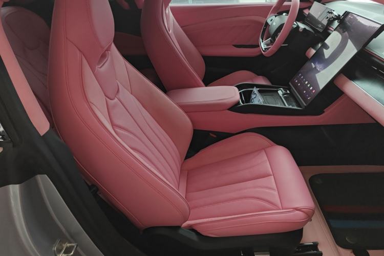 Used NETA GT 2023 560 Right Front Seat