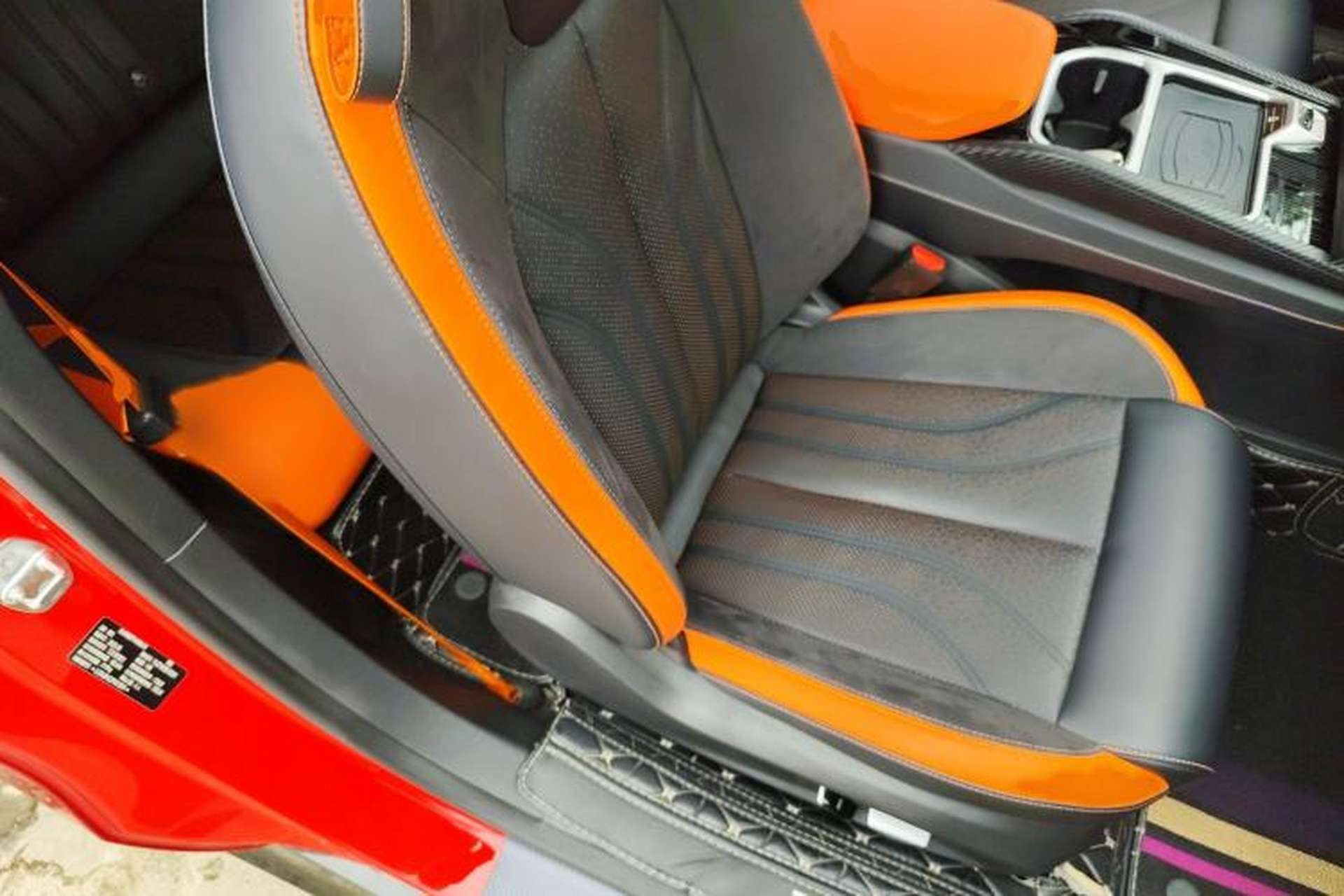 Used NETA GT 2023 560 Right Front Seat