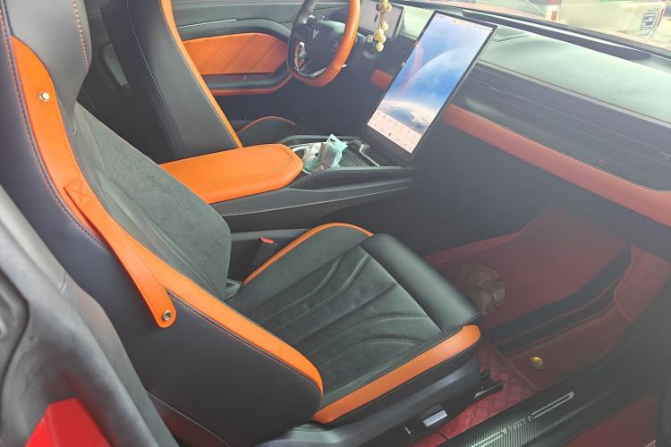 Used NETA GT 2023 560 Right Front Seat