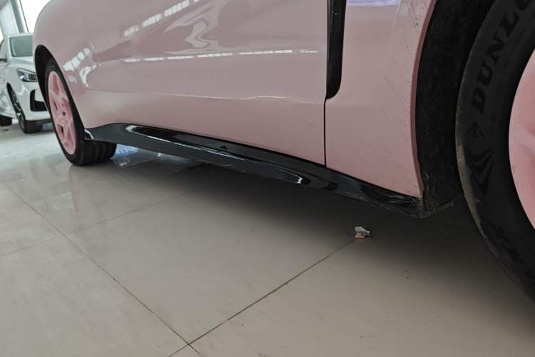 Used NETA GT 2023 560 Right Side Sill