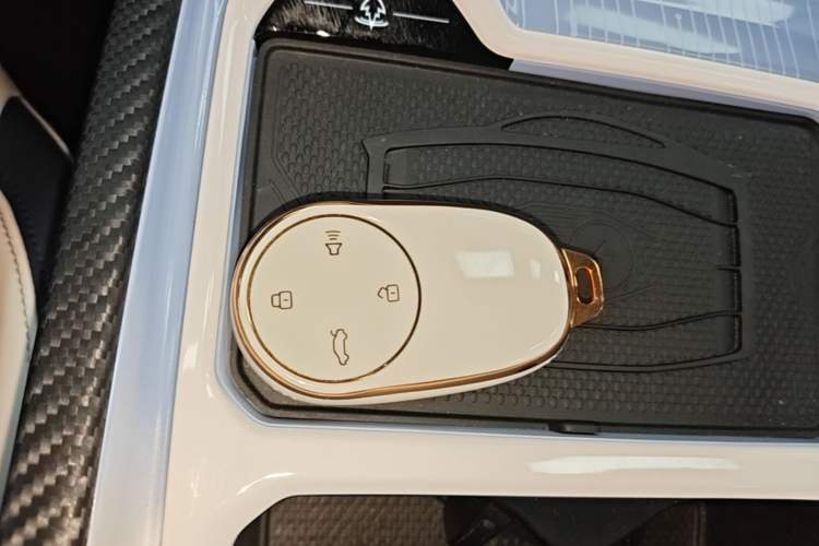 Used NETA GT 2023 580 AWD Vehicle Key