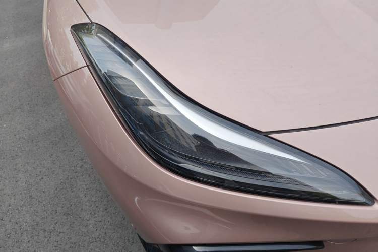 Used NETA GT 2023 560 Right Front Headlight