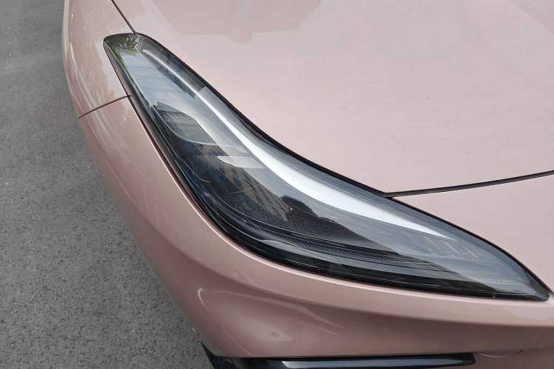 Used NETA GT 2023 560 Right Front Headlight