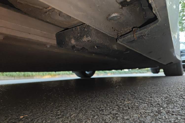Used NETA GT 2023 560 Chassis Front Left