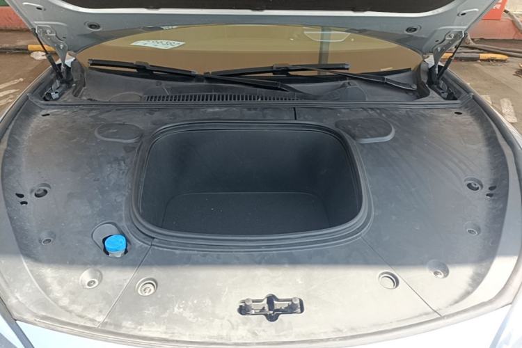 Used NETA GT 2023 560 Engine Bay
