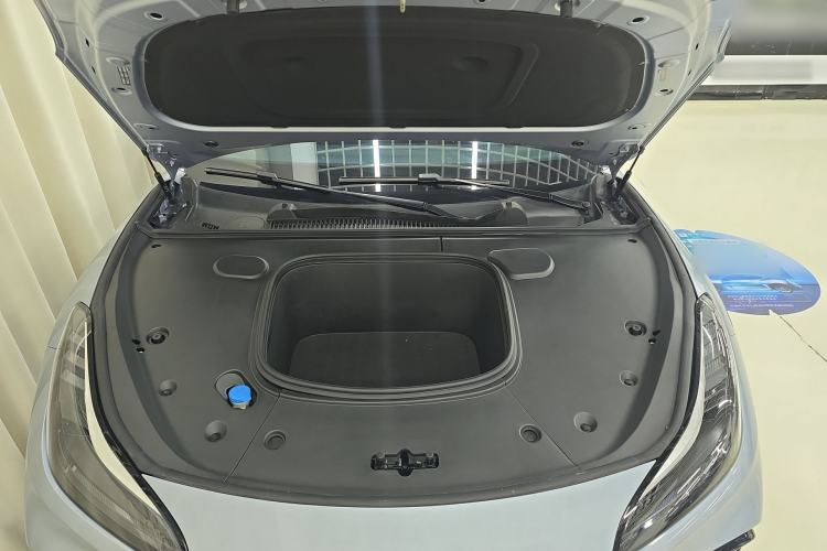 Used NETA GT 2023 580 AWD Engine Bay