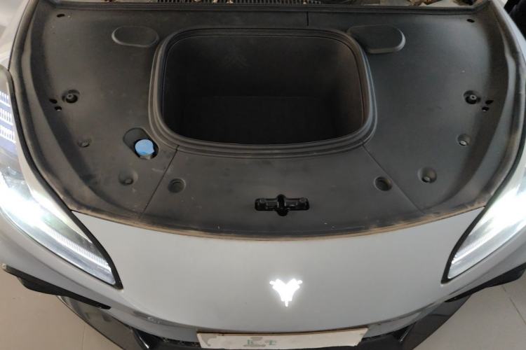 Used NETA GT 2023 560 Engine Bay