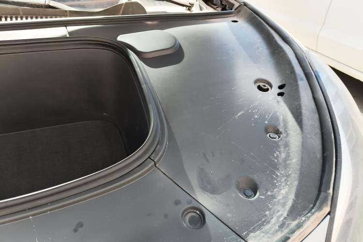 Used NETA GT 2023 580 AWD Engine Bay Left