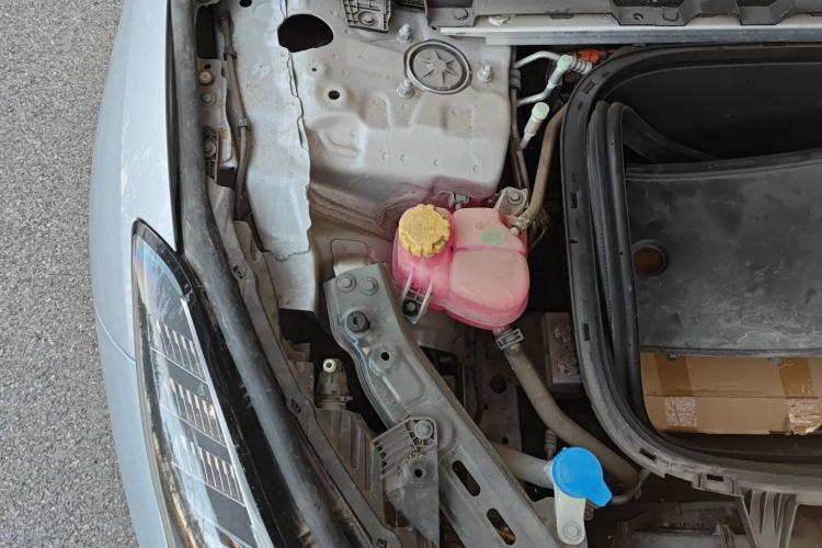 Used NETA GT 2023 560 Engine Bay Right