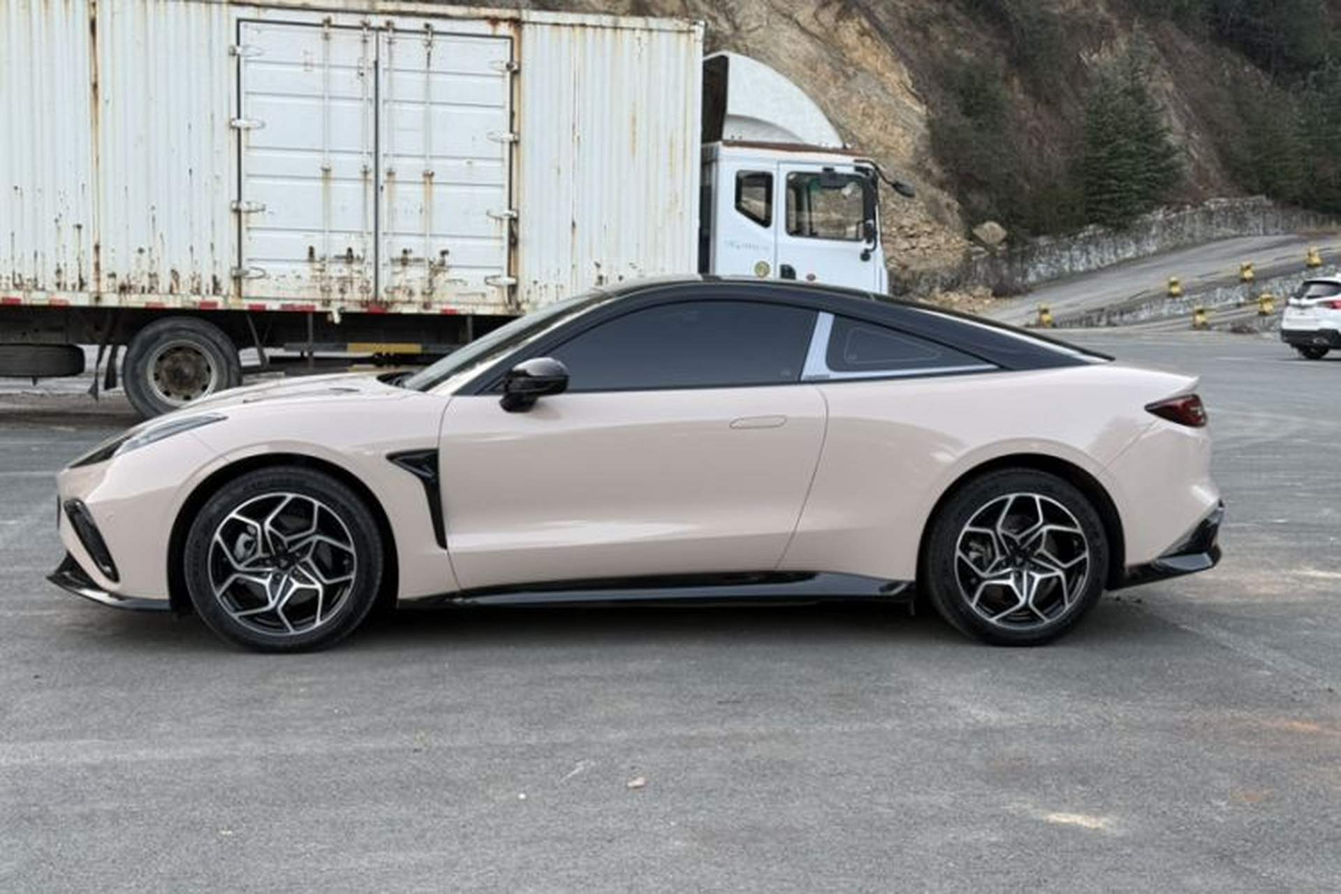 Used NETA GT 2023 560 Exterior 5