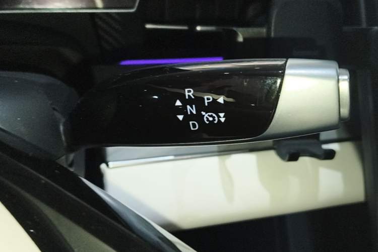Used NETA GT 2023 580 AWD Gear Lever
