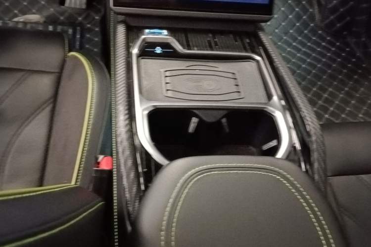 Used NETA GT 2023 560 Gear Lever