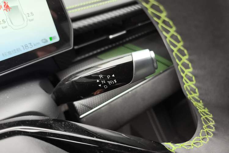 Used NETA GT 2023 560 Gear Lever