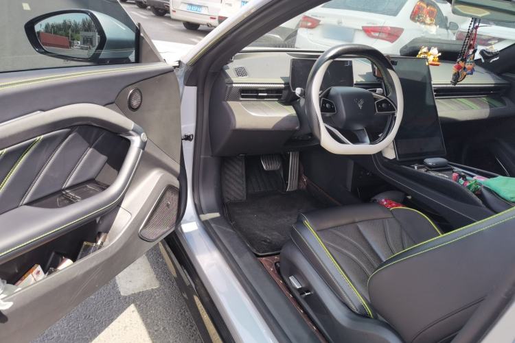 Used NETA GT 2023 560 Interior 3