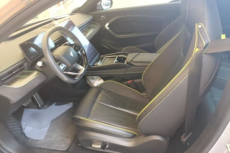 Used NETA GT 2023 560 Left Front Seat