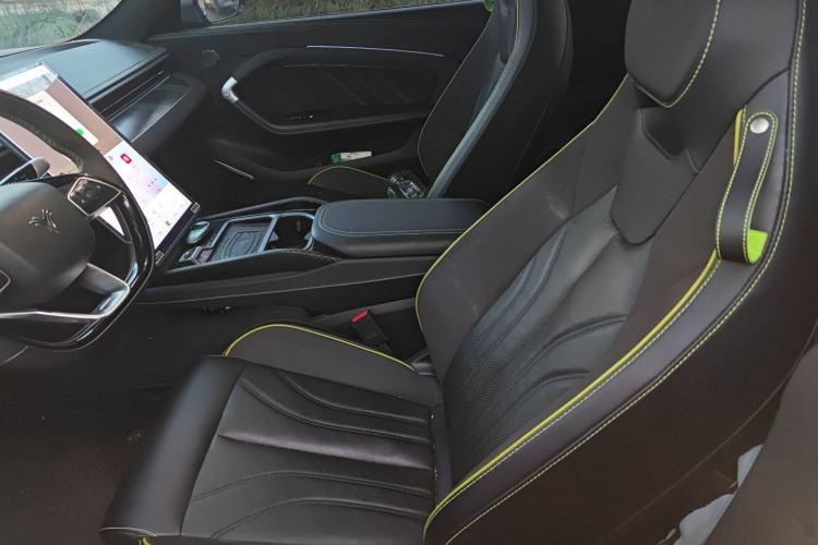 Used NETA GT 2023 560 Left Front Seat