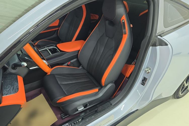 Used NETA GT 2023 580 AWD Left Front Seat