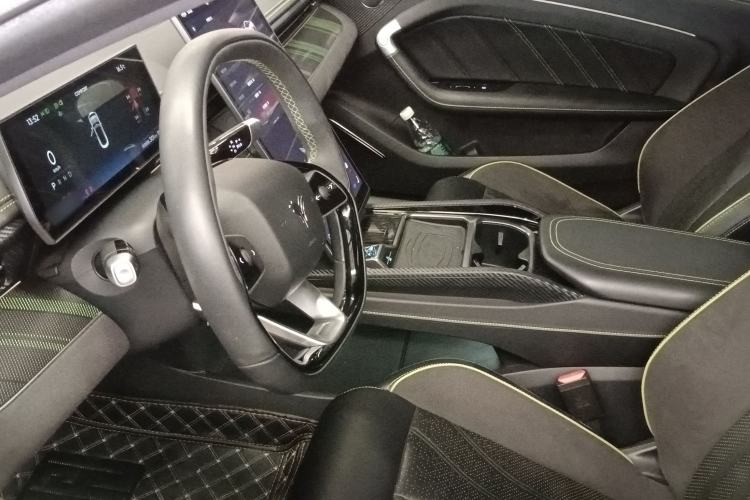 Used NETA GT 2023 560 Left Front Seat