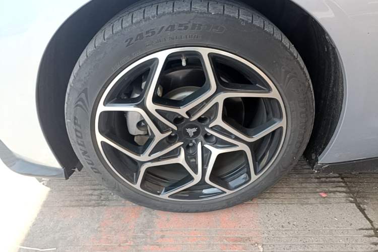 Used NETA GT 2023 560 Left Front Wheel Hub