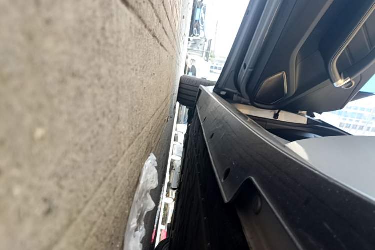 Used NETA GT 2023 560 Left Side Sill